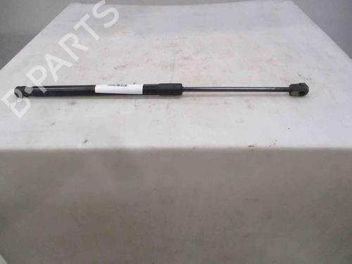 Used Tailgate lift support VW SCIROCCO III (137, 138) 2.0 TDI (170 hp) 26631192