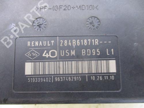 Fuse box RENAULT MEGANE III Hatchback (BZ0/1_, B3_) 1.5 dCi (BZ09, BZ0D, BZ1W, BZ29, BZ14) | BP33946740E1 - Image 2