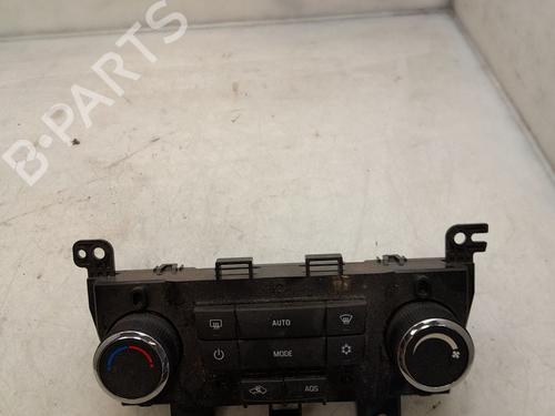 Used Climate control Climate control CHEVROLET ORLANDO (J309) 2.0 D (163 hp) 33807921 33807921