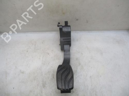 Pedal DACIA SANDERO III 1.0 SCe 65 (67 hp) 26636536