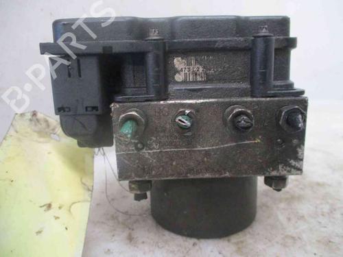Used ABS pump RENAULT TWINGO I (C06_) 1.2 16V (C06C, C06D, C06K) (75 hp) 20204460