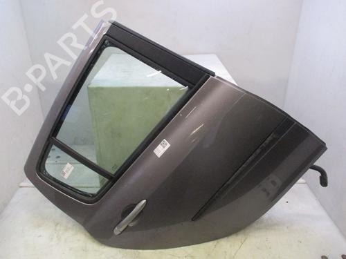 Used Right rear door RENAULT CLIO III (BR0/1, CR0/1) 1.5 dCi (BR17, CR17) (86 hp) 31934617