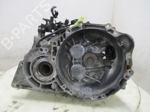 Used Gearbox HYUNDAI TUCSON (JM) 2.0 CRDi All-wheel Drive (140 hp) 30331346