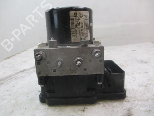 Used ABS pump RENAULT SCÉNIC III (JZ0/1_) 1.5 dCi (110 hp) 32260359
