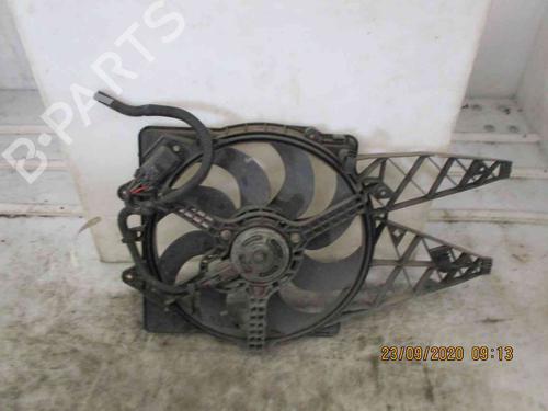 Used Radiator fan FIAT GRANDE PUNTO (199_) 1.3 D Multijet (75 hp) 26622762