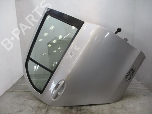 Used Right rear door TOYOTA YARIS (_P9_) 1.4 D-4D (NLP90_, NLP90R) (90 hp) 25933042