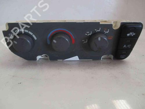 Used Climate control HONDA CR-V I (RD) 2.0 16V 4WD (RD1, RD3) (147 hp) 19736881