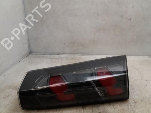 Used Right tailgate light PEUGEOT 2008 II (UD_, US_, UY_, UJ_, UR_, UC_) 1.5 BlueHDI 130 (131 hp) 30723002