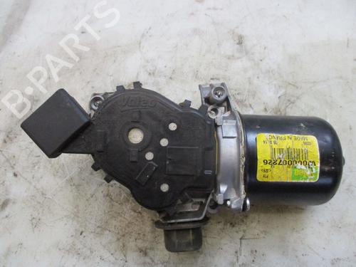 Used Front wiper motor RENAULT MEGANE III Grandtour (KZ0/1) 1.5 dCi (KZ09, KZ0D, KZ1G, KZ29, KZ14, KZ1W, KZ10, KZ1F,... (110 hp) 30739344
