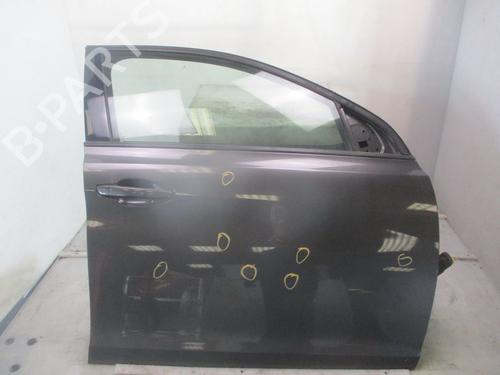 Used Right front door Right front door 33277445 33277445