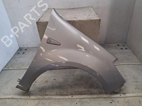 Used Right front fenders Right front fenders 37162040 37162040