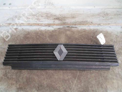 Used Grille RENAULT MASTER I Van (T__) 28-35 2.0 (80 hp) 30723122