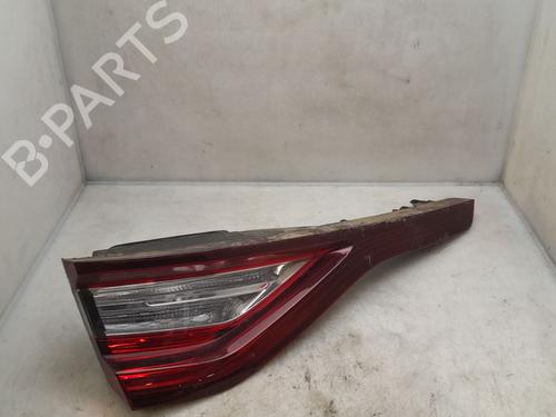 left-tailgate-light-renault-megane-iv-hatchback-b9amn_-2015-31604452 main image