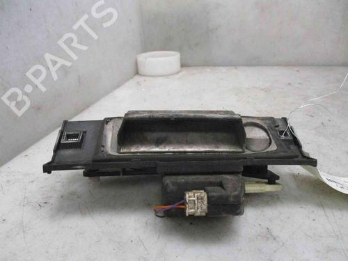 Trunk håndtak PEUGEOT 206 Hatchback (2A/C) 1.1 i (60 hp) 24011707