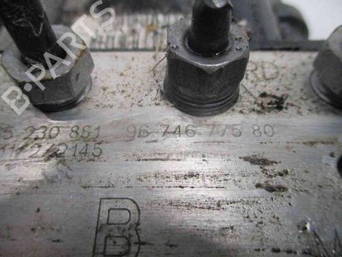 Pompe ABS PEUGEOT 3008 I MPV (0U_) 1.6 HDi (112 hp) 19736465