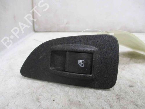 Used Right rear window switch FIAT BRAVO II (198_) 1.9 D Multijet (198AXB1A) (120 hp) 26628033