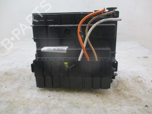 Fuse box PEUGEOT 3008 I MPV (0U_) 1.6 HDi | BP30187184E1