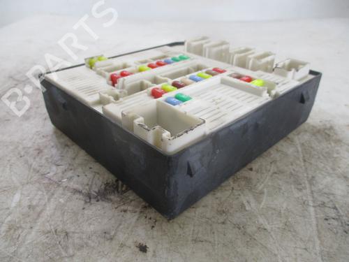 Fuse box RENAULT MEGANE III Hatchback (BZ0/1_, B3_) 1.5 dCi (BZ1G, BZ1W, BZ0R) | BP39452373E1 - Image 2