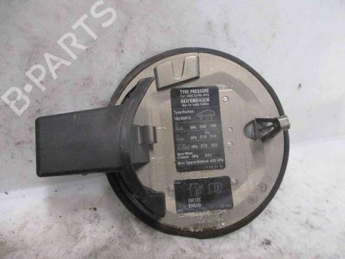 Klapa wlewu paliwa OPEL CORSA D (S07) 1.0 (L08, L68) | BP19723734C131 