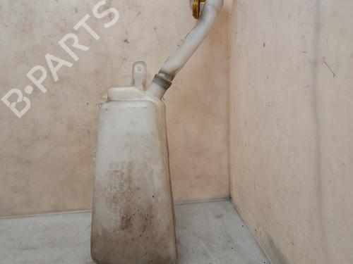 Used Windscreen washer tank RENAULT CLIO III (BR0/1, CR0/1) 1.5 dCi (C/BR0G, C/BR1G) (68 hp) 28612865