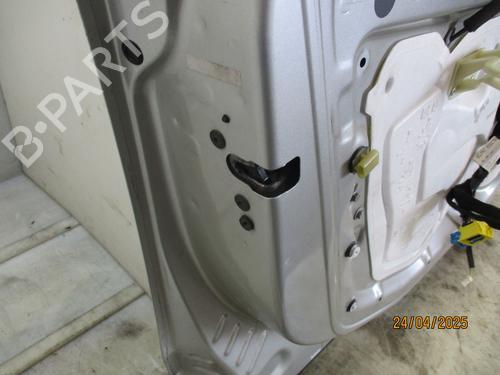 Left front door PEUGEOT 5008 (0U_, 0E_) 1.6 HDi | BP25436668C2 
