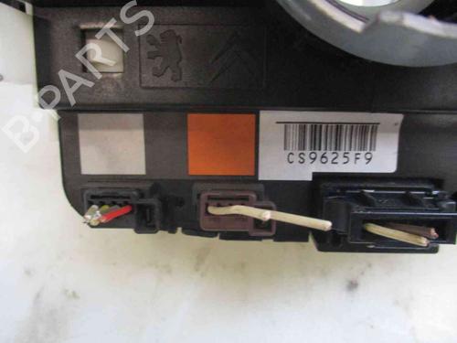Headlight switch PEUGEOT 208 I (CA_, CC_) 1.6 HDi | BP19741600I24