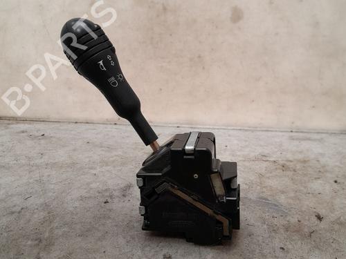 Used Steering column stalk RENAULT TWINGO I (C06_) 1.2 (C066, C068) (58 hp) 28527131