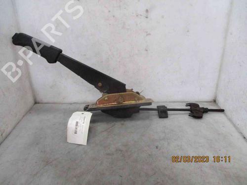 Frein à main VW PASSAT B1 Variant (33) 1.6 (85 hp) 24012361