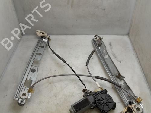 Lève-vitre avant droit RENAULT MEGANE II (BM0/1_, CM0/1_) 1.6 16V (112 hp) 30824014