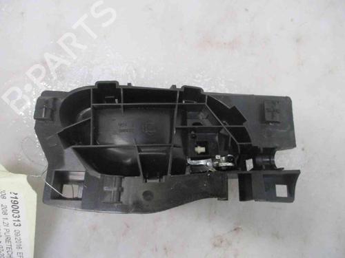 Front left interior door handle PEUGEOT 208 I (CA_, CC_) 1.2 VTI 82 | BP24970463I13 