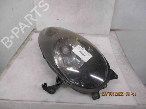 Used Right headlight SEAT CORDOBA Vario (6K5) 1.4 16V (75 hp) 26626282