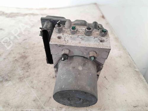 Used ABS pump RENAULT SCÉNIC II (JM0/1_) [2003-2010]  26631209