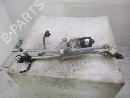 front-wipers-mechanism-bmw-1-e87-2003-2004-2005-2006-2007-2008-2009-2010-2011-2012-2013-33296846 main image