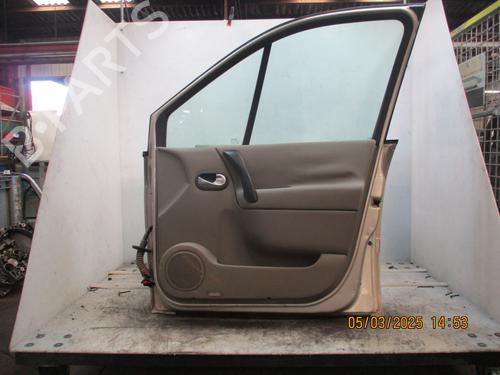 Right front door RENAULT SCÉNIC II (JM0/1_)  | BP26639408C3 