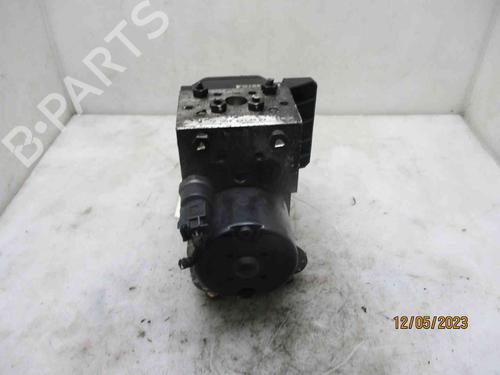 Used ABS pump MERCEDES-BENZ E-CLASS (W210) E 220 CDI (210.006) (143 hp) 26629045
