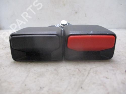 Used Seat buckle DACIA SANDERO II 1.5 dCi 75 / Blue dCi 75 (B8JW, B8M4, B8AH, B8M7, B8M6) (75 hp) 24970986