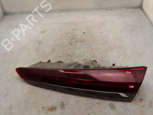 Used Right tailgate light Right tailgate light RENAULT CAPTUR II (HF_) TCe 130 (HFMF) (131 hp) 34143532 34143532