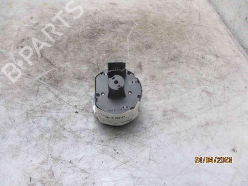 Steering column stalk VW TOURAN (1T1, 1T2) 1.9 TDI | BP26629712I23
