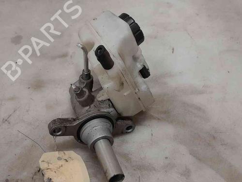 Hovedbremsecylinder RENAULT TWINGO III (BCM_, BCA_) 0.9 TCe 90 (BCM9, BCM2) (90 hp) 26628831