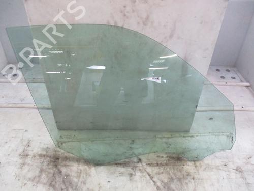 dr-rude-hjre-foran-citroen-c4-picasso-ii-2013-32376053 main image