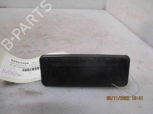 Trunk håndtak SKODA OCTAVIA II (1Z3) 1.6 (102 hp) 26626549