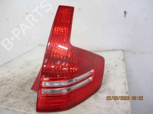 Used Right taillight FORD FIESTA VI (CB1, CCN) 1.4 TDCi (68 hp) 24012488