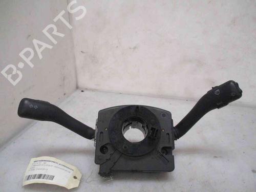 Commande de phare VW BORA I (1J2) 1.4 16V (75 hp) 19714693