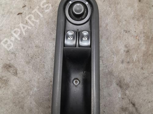 Used Switch RENAULT CLIO III Grandtour (KR0/1_) 1.5 dCi (KR0F) (86 hp) 28527112