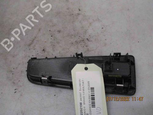 Right front window switch FIAT BRAVO II (198_) 1.9 D Multijet (198AXB1A) | BP26626968I26 