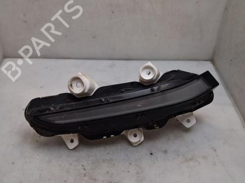 Used Left daytime light Left daytime light 39082432 39082432