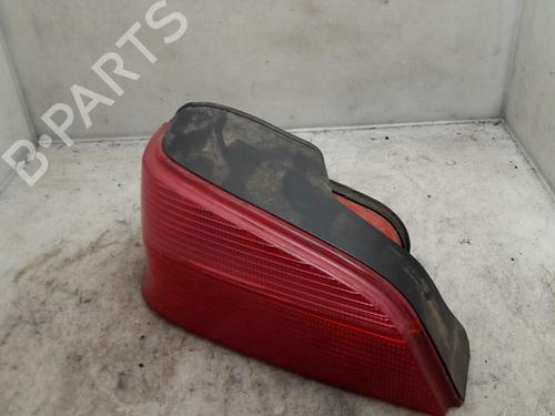 Venstre Baklys PEUGEOT 106 II (1A_, 1C_) 1.1 i (60 hp) 32376018