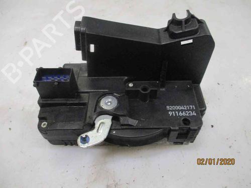 Used Front right lock RENAULT TRAFIC II Van (FL) 2.0 dCi 115 (FL01, FL0U) (114 hp) 24009224