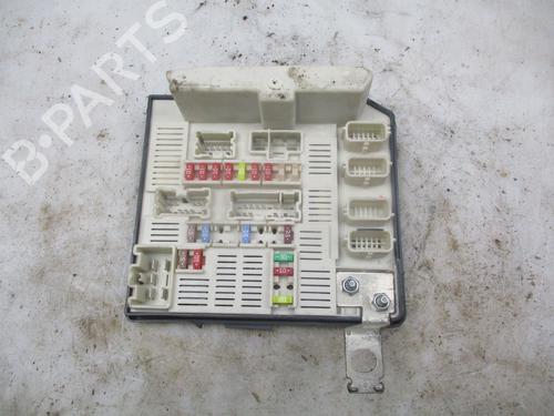 Used Fuse box RENAULT SCÉNIC II (JM0/1_) 1.5 dCi (JM1E, JM16) (106 hp) 30187179