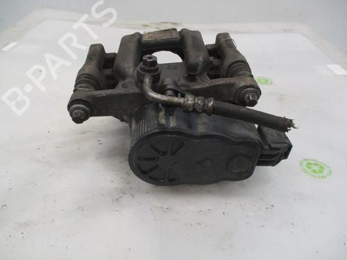 Left rear brake caliper PEUGEOT 3008 II SUV (MC_, MR_, MJ_, M4_) 1.6 THP 165 (M45GYW, M45GZW, M45GYV) | BP24013809M107 